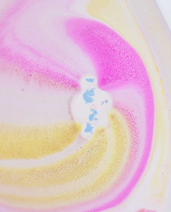 Bath bomb Cloudberry